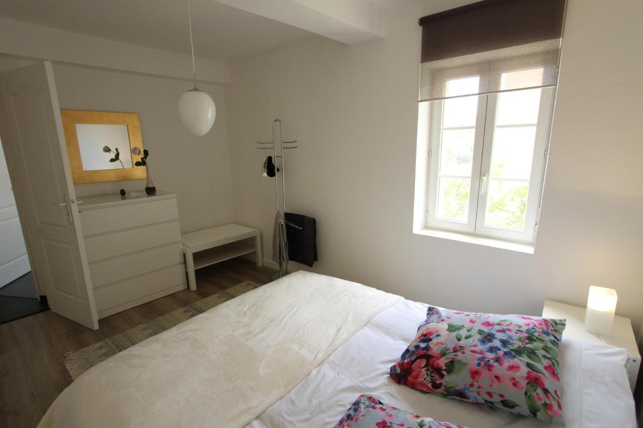 Maison Avec Piscine Et Jardin- 4 Chambres 8 Pers Cuers Buitenkant foto